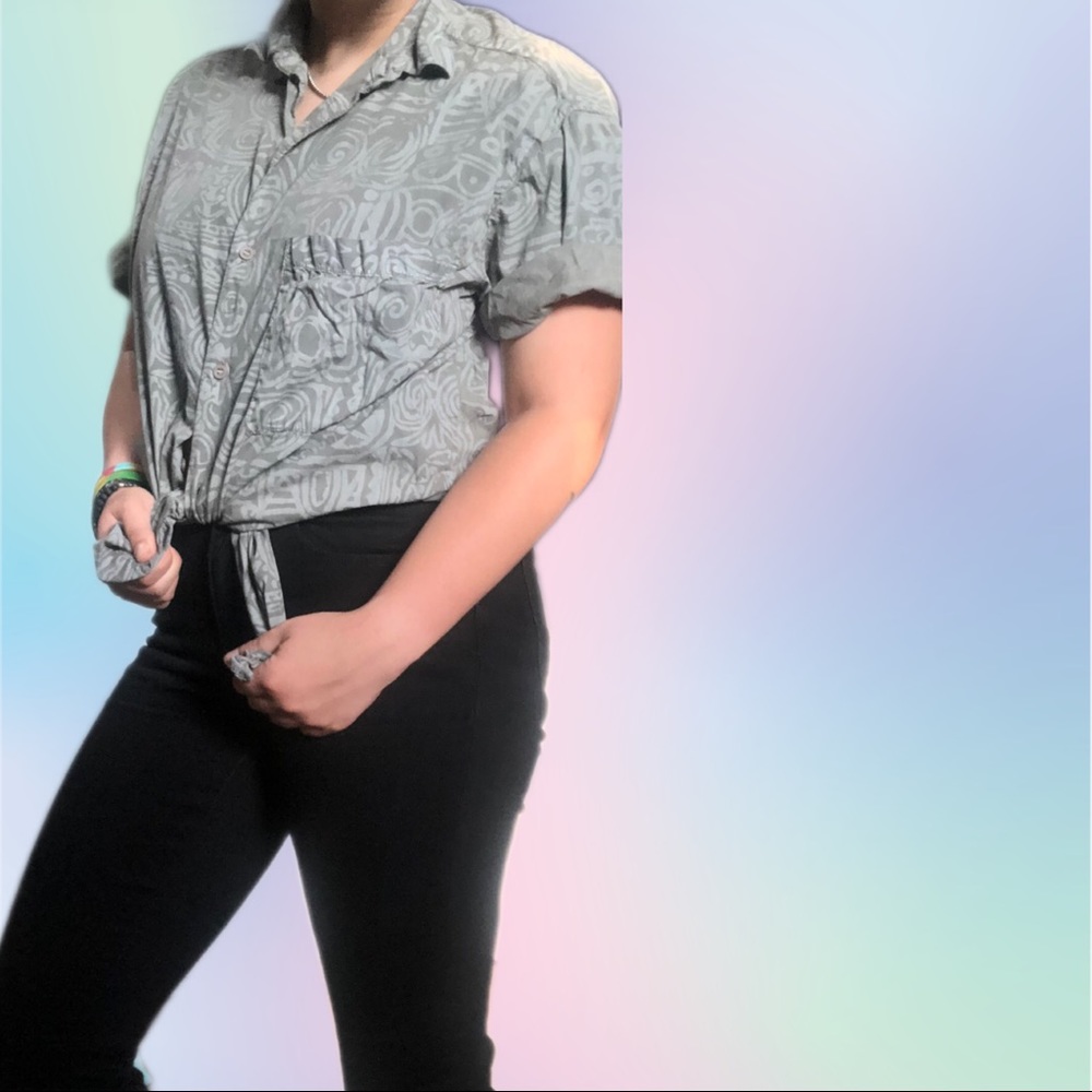 90s/Y2K vintage men’s button up